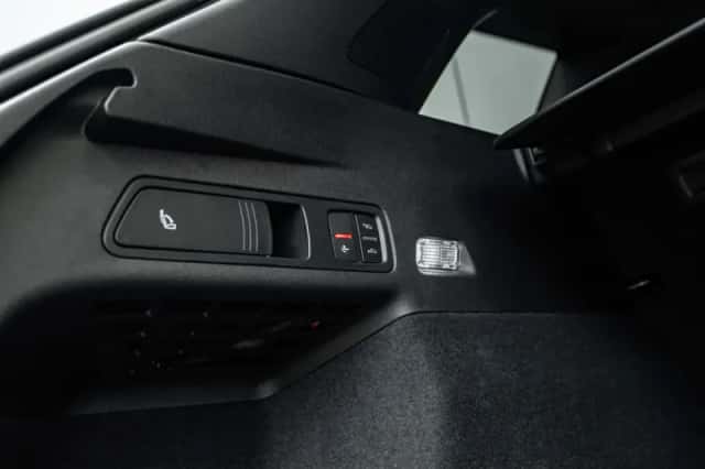 Audi Q6 e-tron (2026) thumbnail 15