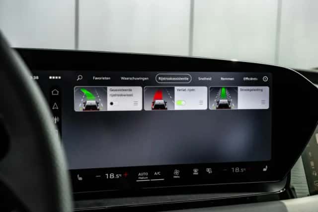 Audi Q6 e-tron (2026) thumbnail 33
