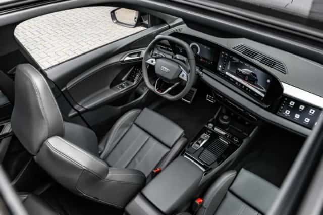 Audi Q6 e-tron (2026) thumbnail 9