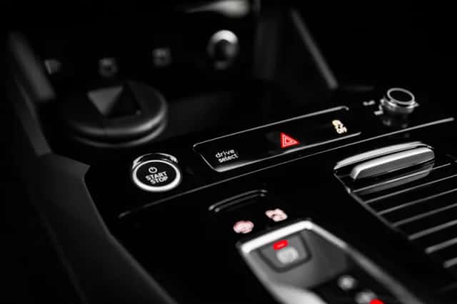 Audi Q6 e-tron (2026) thumbnail 24