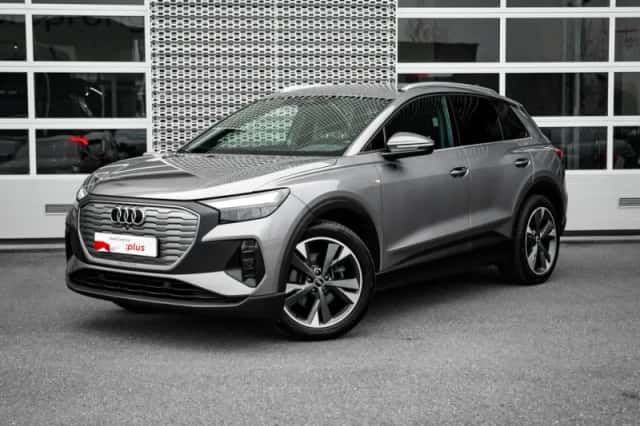 Audi Q4 e-tron (2022) thumbnail 1