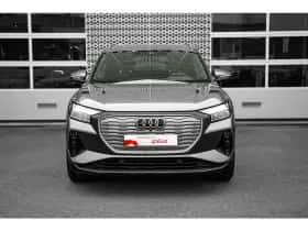 Audi Q4 e-tron (2022) thumbnail 3