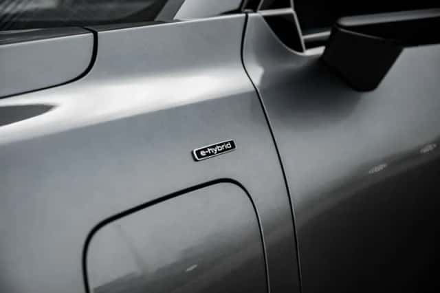 Audi Q3 (2026) thumbnail 16