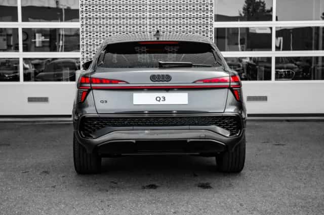 Audi Q3 (2026) thumbnail 4