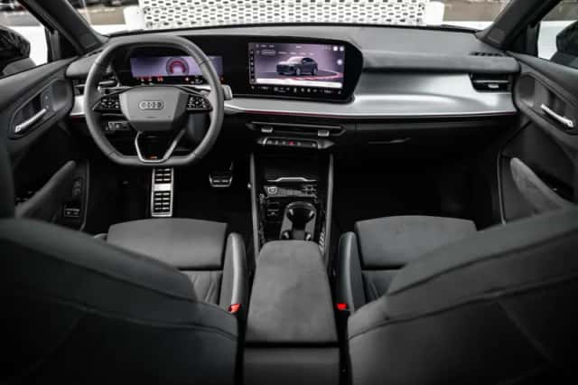 Audi Q3 (2026) thumbnail 12