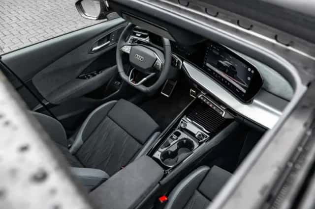 Audi Q3 (2026) thumbnail 9