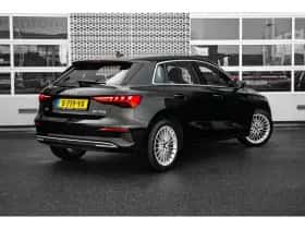 Audi A3 (2023) thumbnail 2