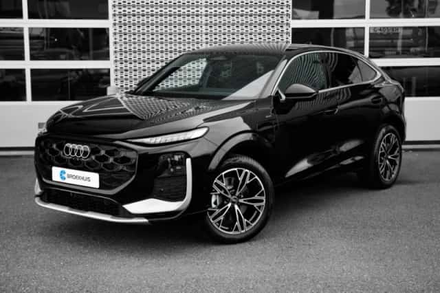 Audi Q3 (2026) thumbnail 1