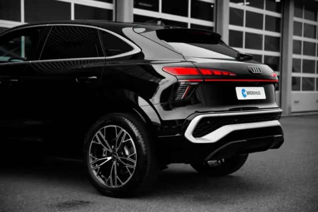 Audi Q3 (2026) thumbnail 8