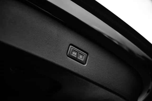 Audi Q5 (2025) thumbnail 16