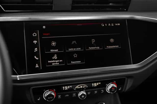 Audi Q3 (2025) thumbnail 20