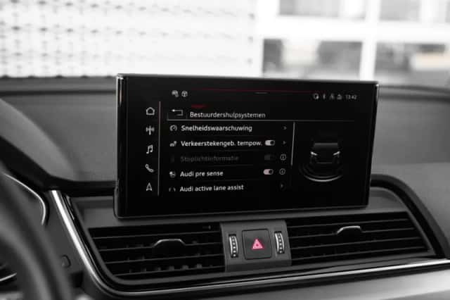 Audi Q5 (2024) thumbnail 28