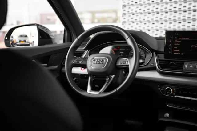 Audi Q5 (2024) thumbnail 10