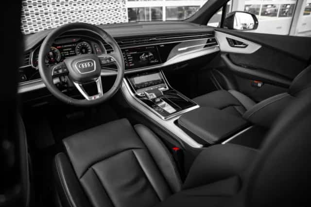 Audi Q7 (2026) thumbnail 13