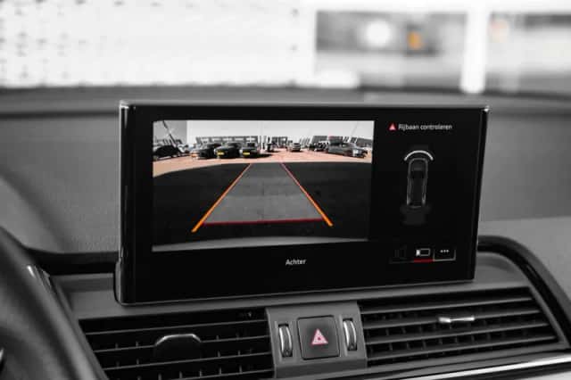 Audi Q5 (2022) thumbnail 28