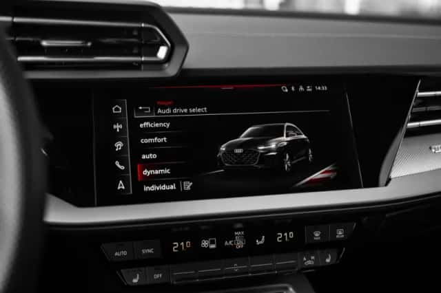 Audi A3 (2025) thumbnail 24