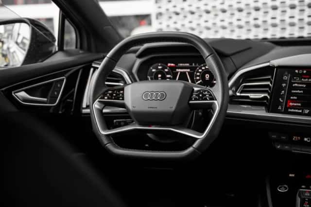 Audi Q4 (2025) thumbnail 11