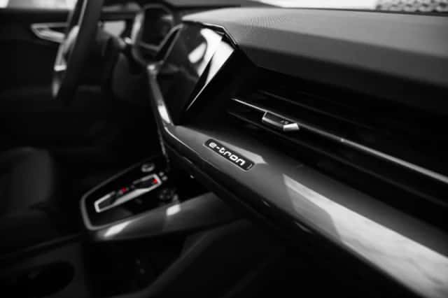 Audi Q4 (2025) thumbnail 18