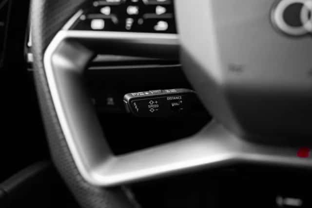 Audi Q4 (2025) thumbnail 23