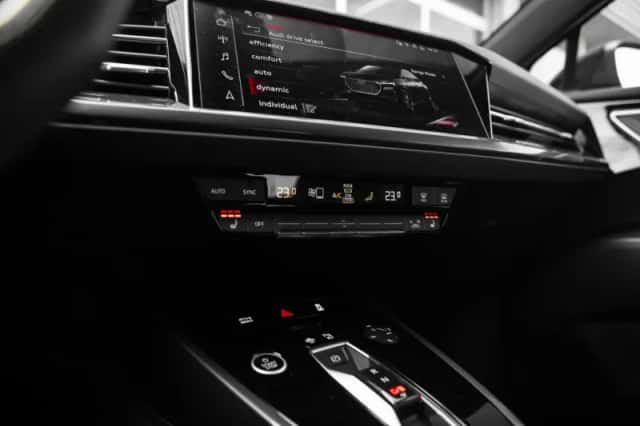 Audi Q4 (2025) thumbnail 24