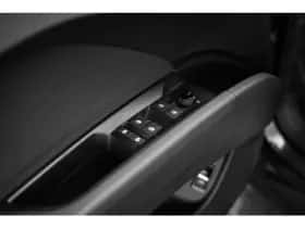Audi Q4 e-tron (2024) thumbnail 18