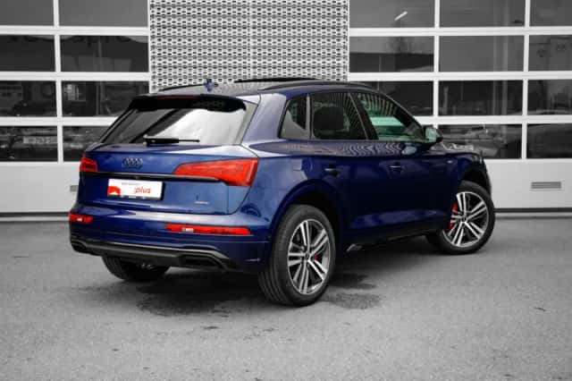 Audi Q5 (2025) thumbnail 2