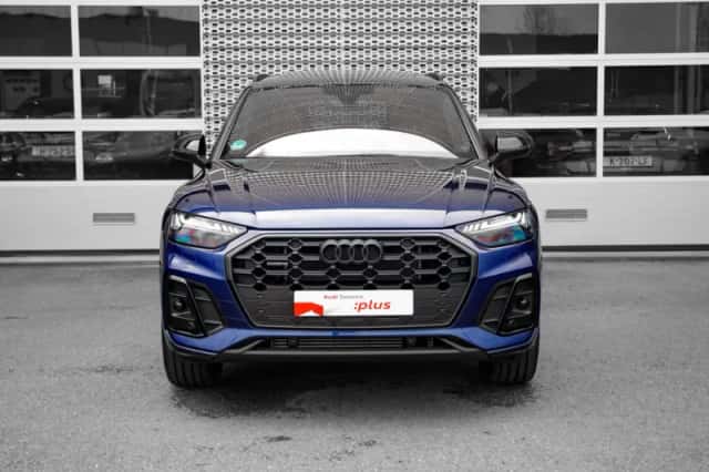 Audi Q5 (2025) thumbnail 3