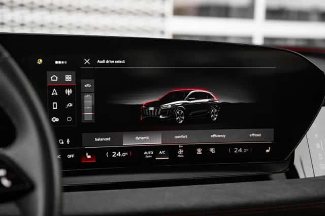 Audi Q6 e-tron (2024) thumbnail 26