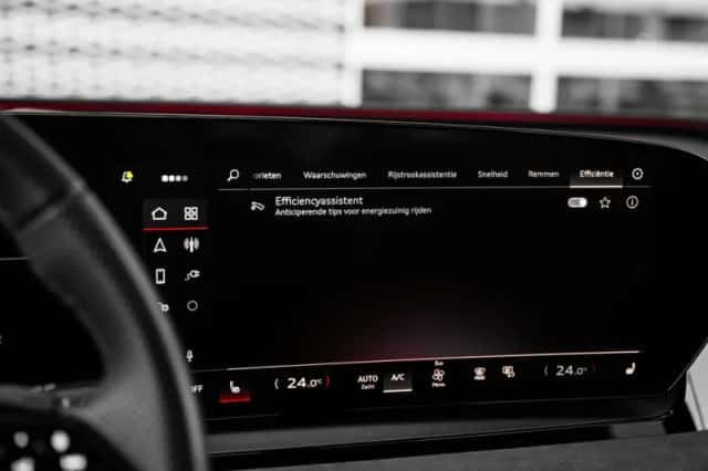 Audi Q6 e-tron (2024) thumbnail 35