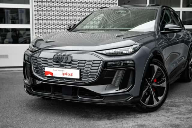 Audi Q6 e-tron (2024) thumbnail 6