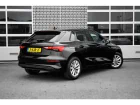 Audi A3 (2023) thumbnail 2