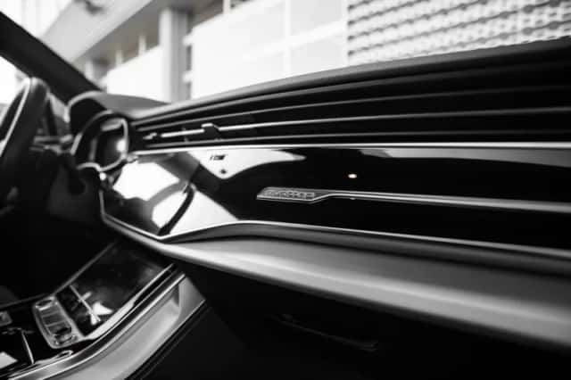 Audi Q7 (2021) thumbnail 17