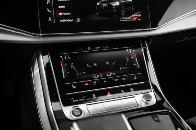 Audi Q7 (2021) thumbnail 24