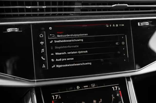 Audi Q7 (2021) thumbnail 29