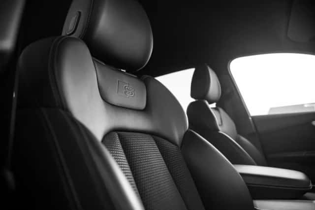 Audi Q7 (2021) thumbnail 10