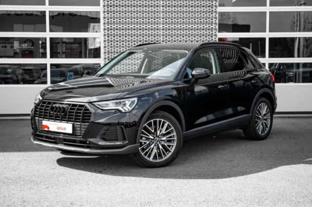 Audi Q3 (2024) thumbnail 1