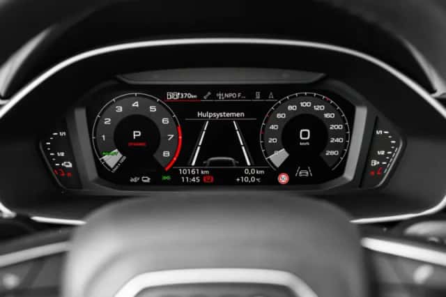 Audi Q3 (2024) thumbnail 11