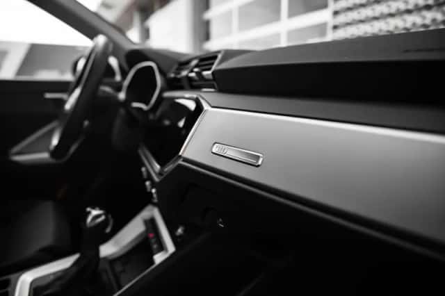 Audi Q3 (2024) thumbnail 14