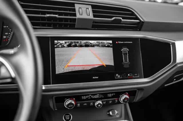 Audi Q3 (2024) thumbnail 27
