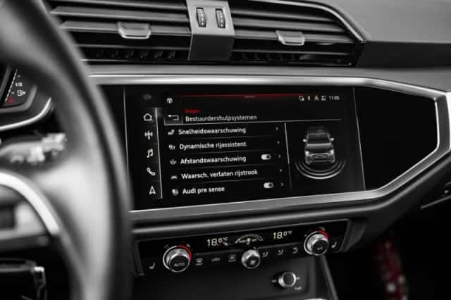 Audi Q3 (2022) thumbnail 23