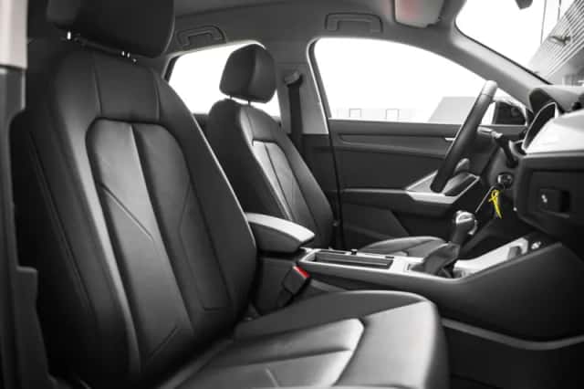 Audi Q3 (2022) thumbnail 8
