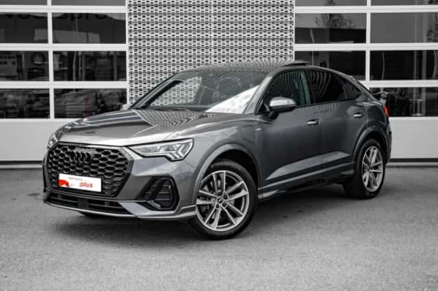Audi Q3 (2022) thumbnail 1