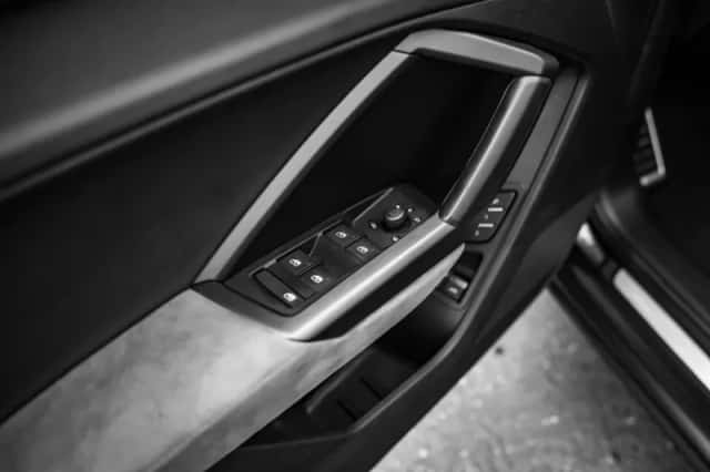 Audi Q3 (2022) thumbnail 21