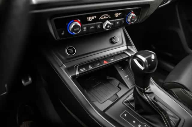 Audi Q3 (2022) thumbnail 24