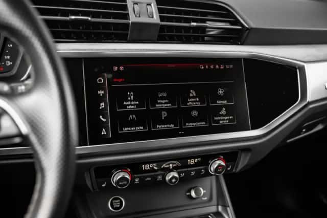 Audi Q3 (2022) thumbnail 29