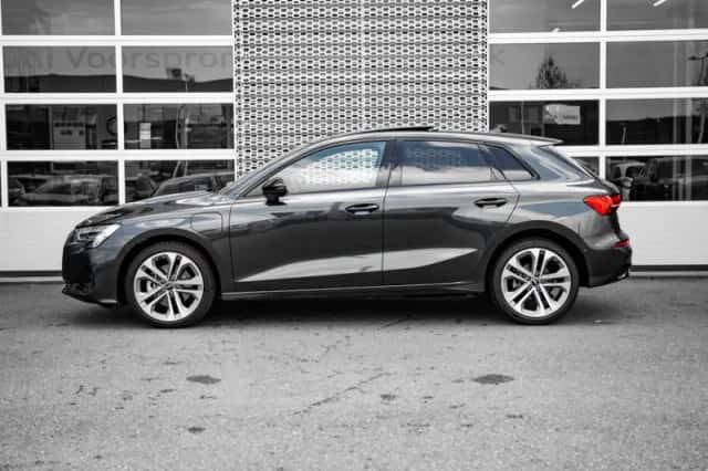 Audi A3 (2025) thumbnail 5