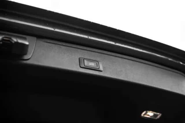 Audi A4 (2024) thumbnail 14