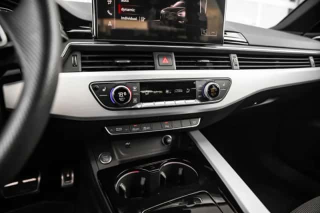 Audi A4 (2024) thumbnail 19