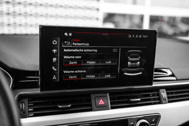 Audi A4 (2024) thumbnail 24