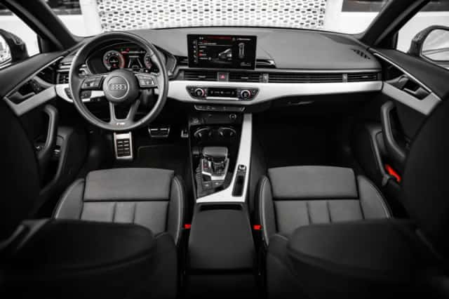 Audi A4 (2024) thumbnail 9